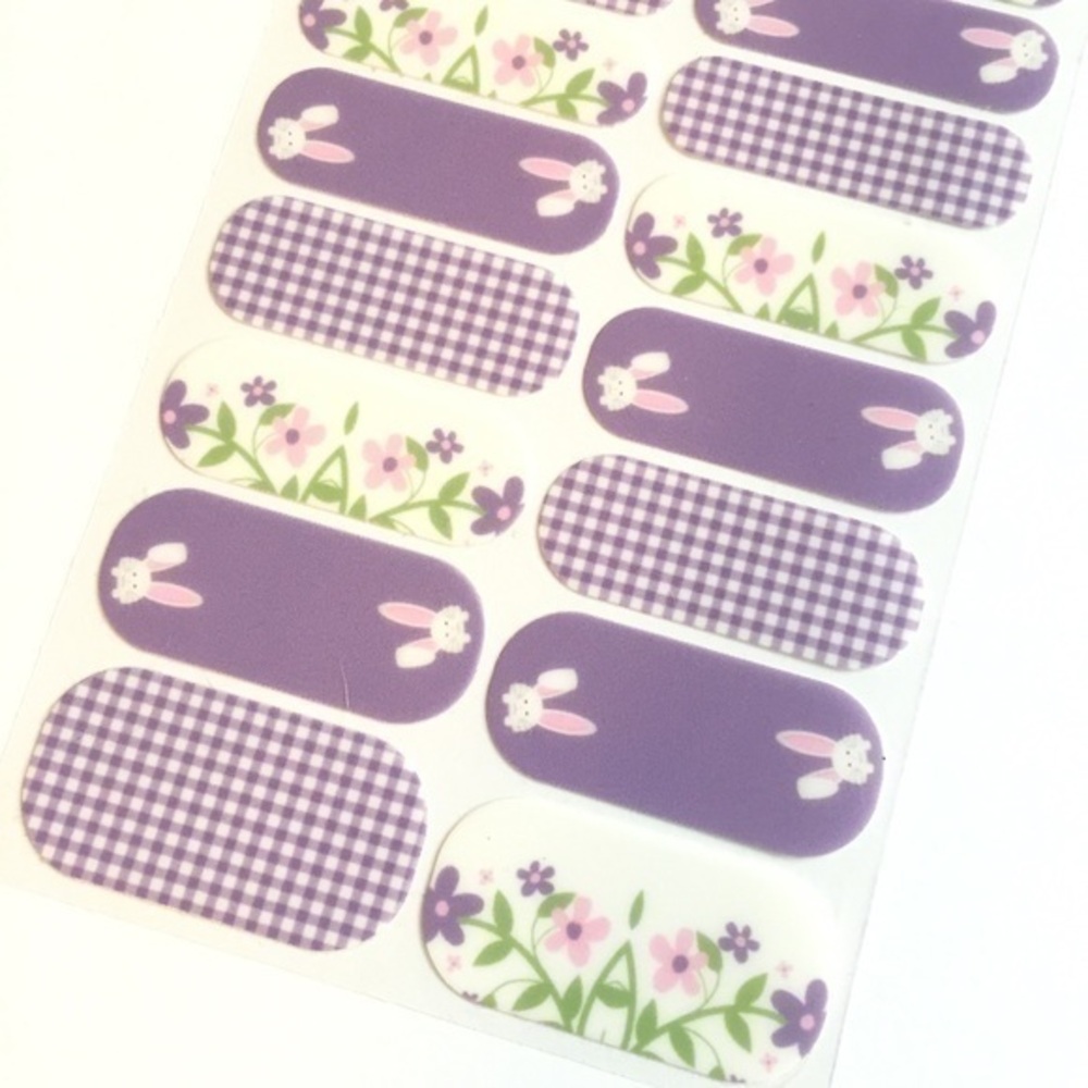 NEW Jamberry CUSTOM BUNNY & DAISY Purple & White Gingham Nail Wraps